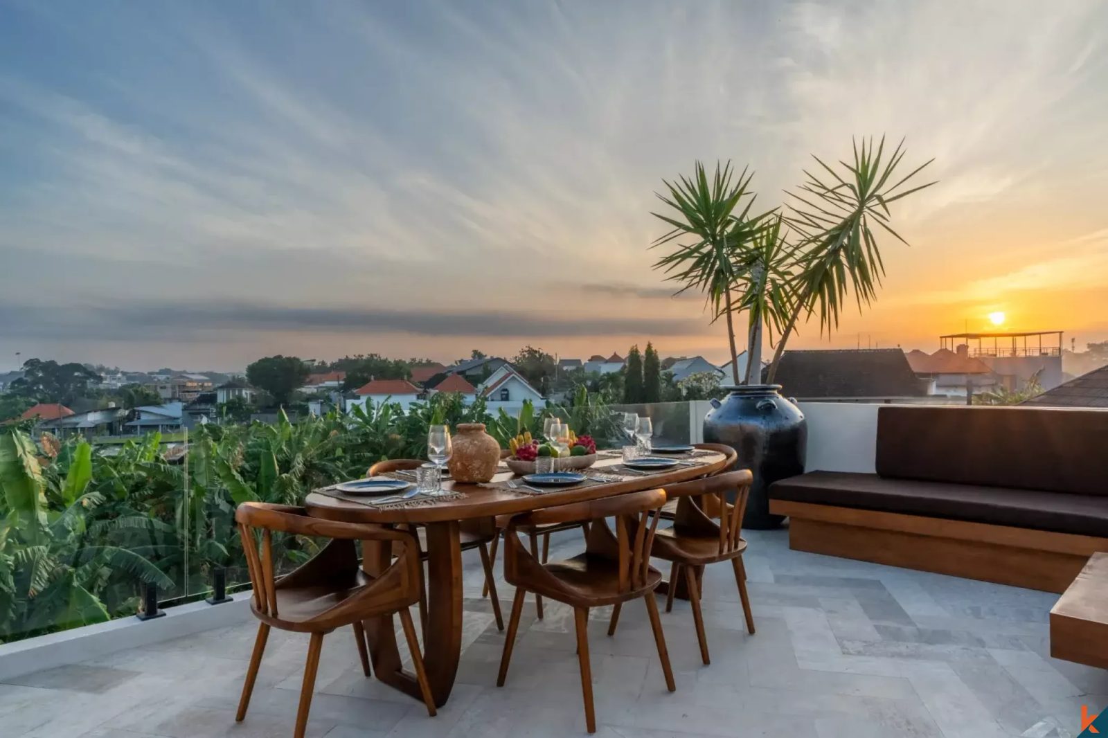 4-bedroom freehold villa in Canggu — photo 4 of 5