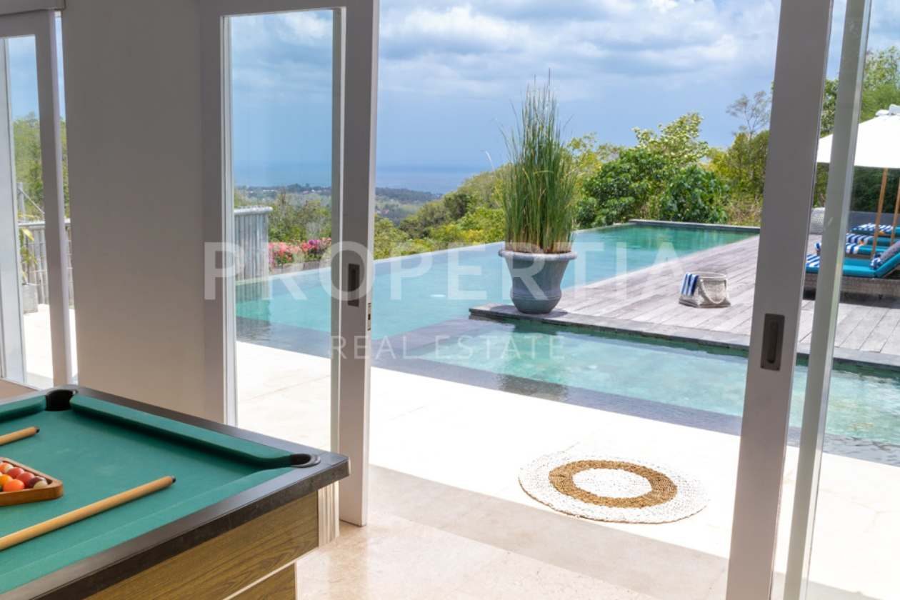 5-bedroom freehold villa in Ungasan — photo 2 of 5