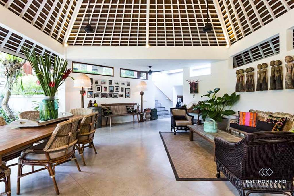 5-bedroom freehold villa in Canggu — photo 4 of 5