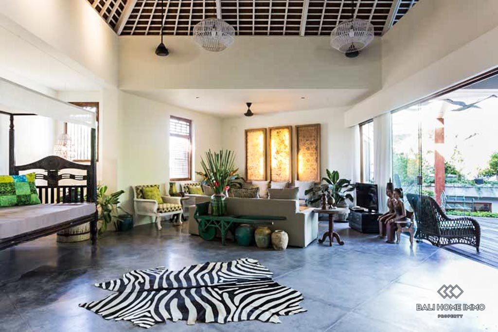 5-bedroom freehold villa in Canggu — photo 2 of 5