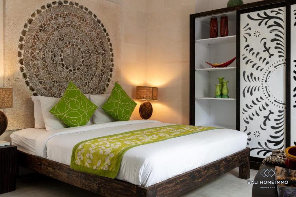 4-bedroom leasehold villa in Seminyak — photo 4 of 5