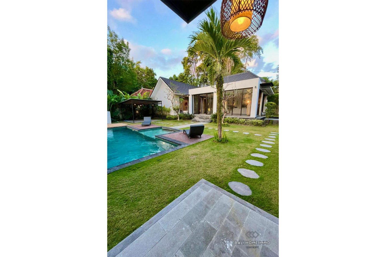 4-bedroom leasehold villa in Pererenan — photo 5 of 5