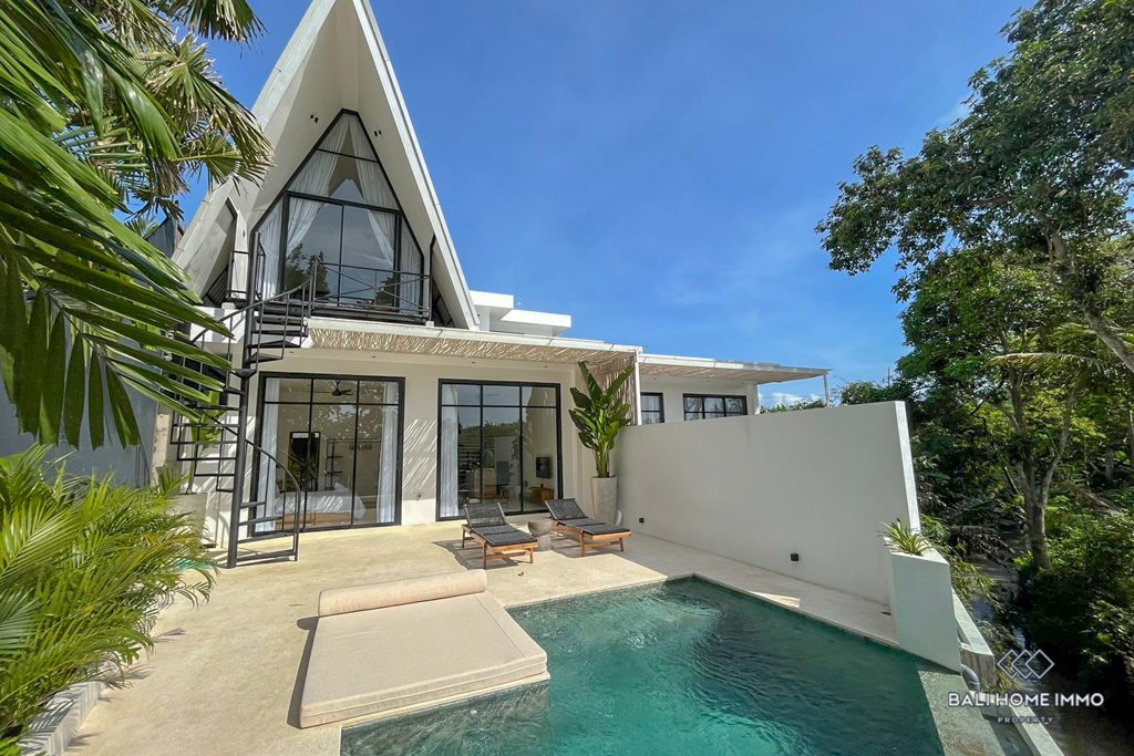 4-bedroom leasehold villa in Pererenan — photo 1 of 5