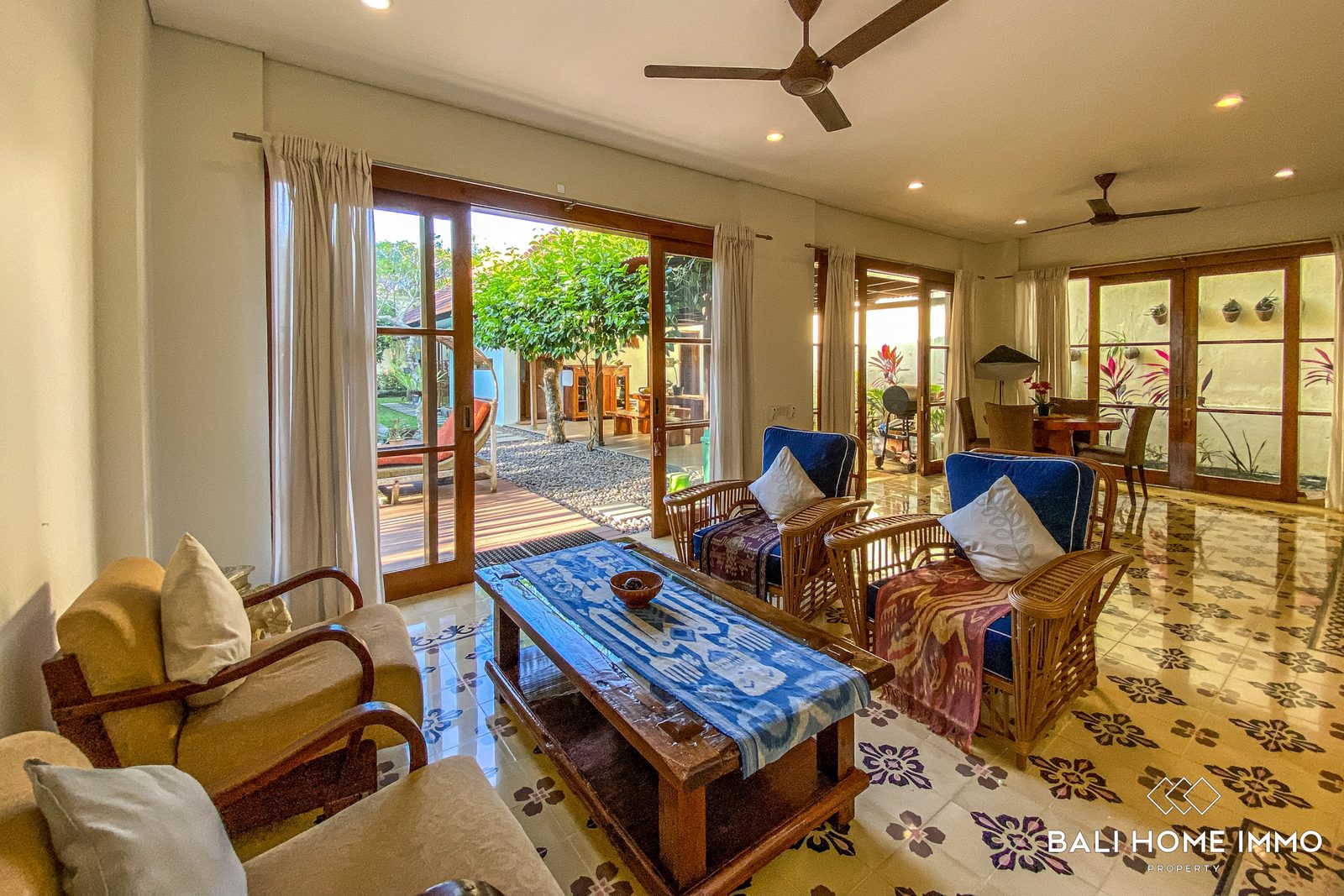 3-bedroom freehold villa in Uluwatu — photo 3 of 5