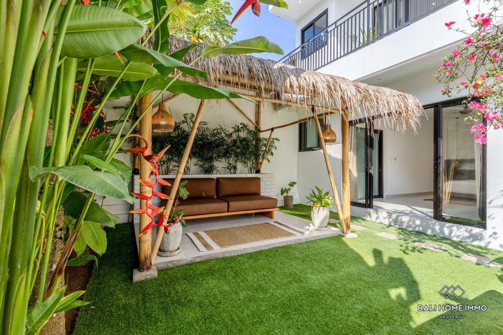 4-bedroom leasehold villa in Canggu — photo 3 of 5