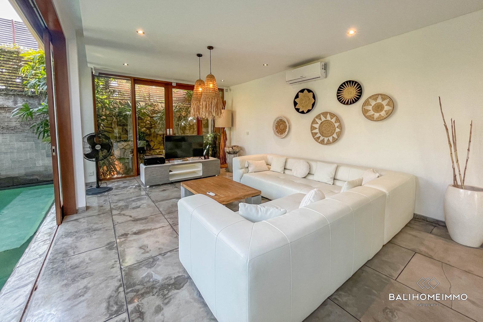 6-bedroom leasehold villa in Seminyak — photo 3 of 5