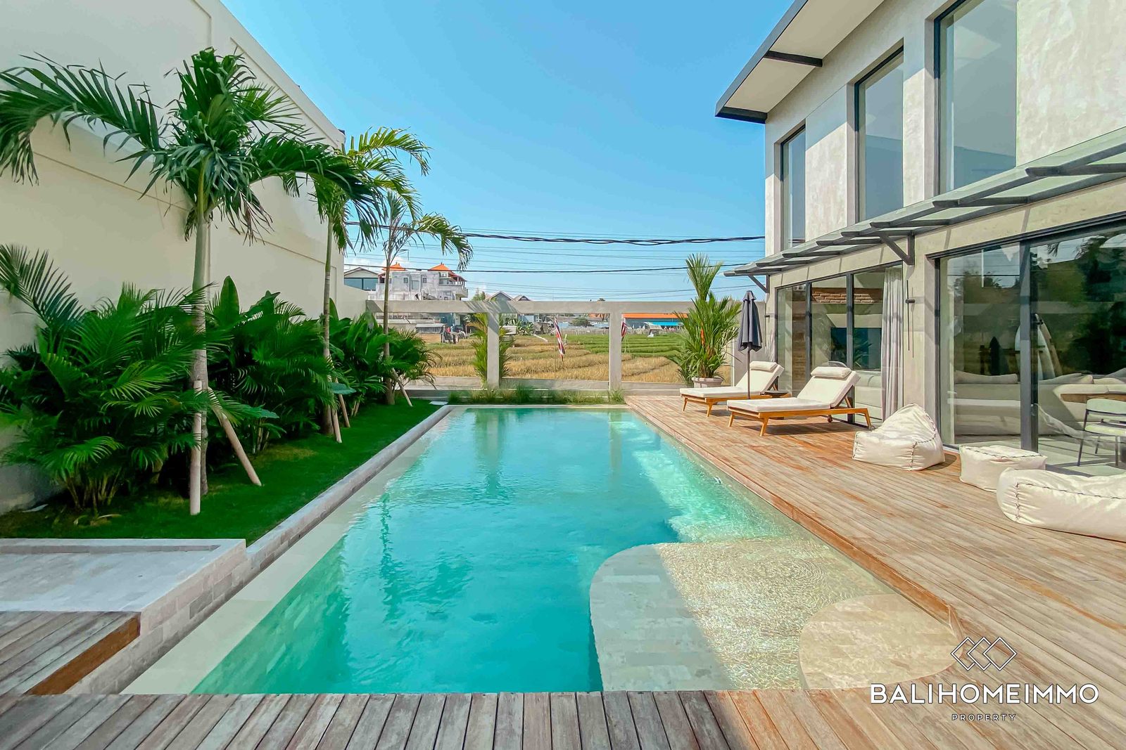 4-bedroom leasehold villa in Canggu — photo 4 of 5