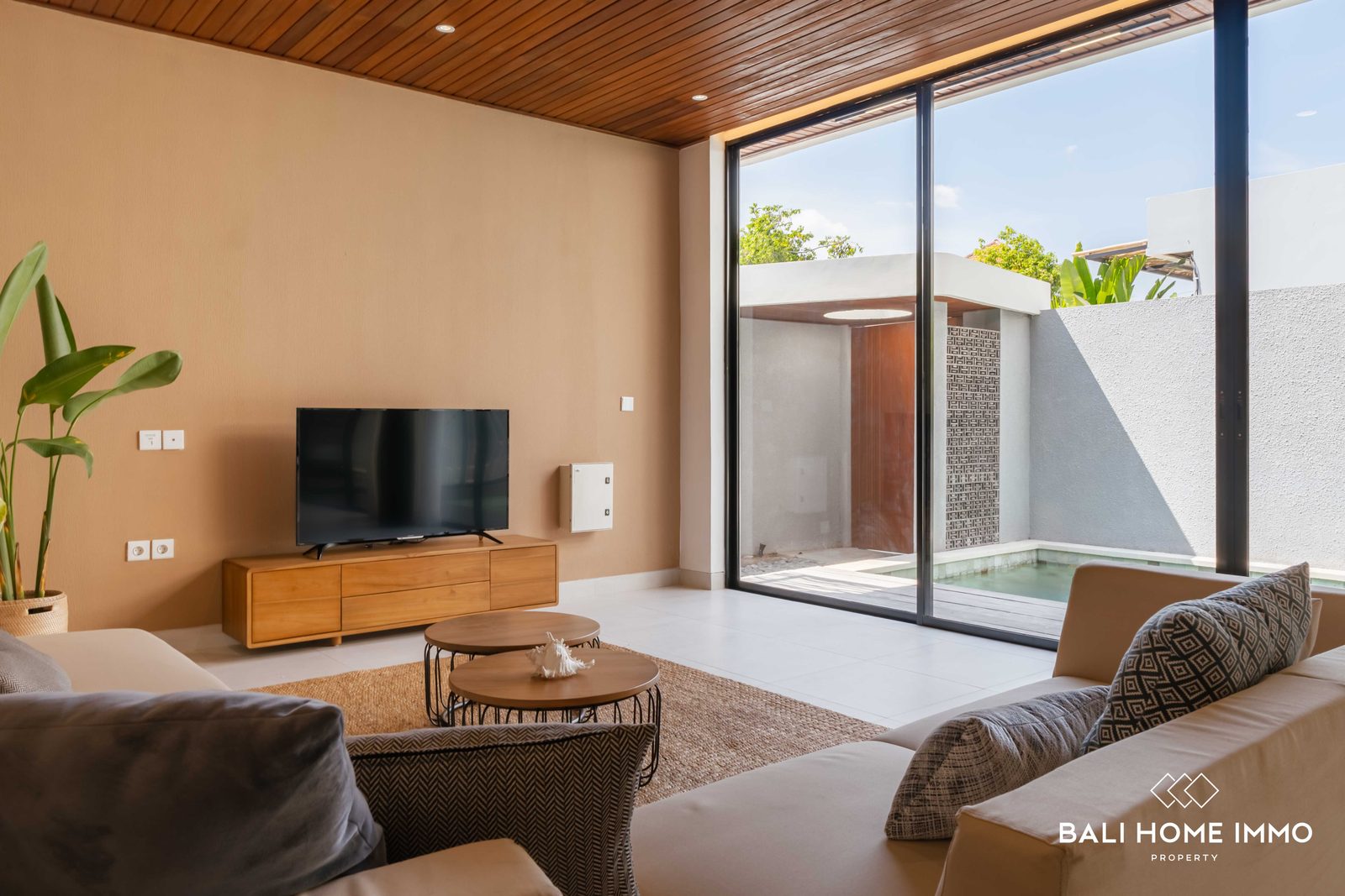 3-bedroom freehold villa in Pererenan — photo 3 of 5