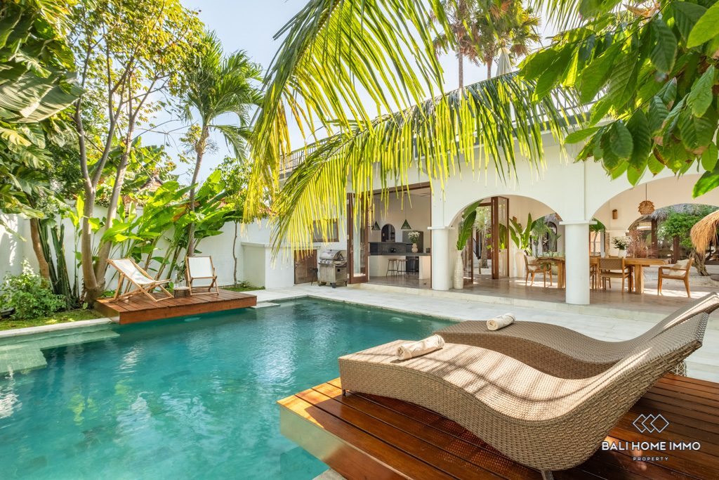 4-bedroom leasehold villa in Pererenan — photo 1 of 5