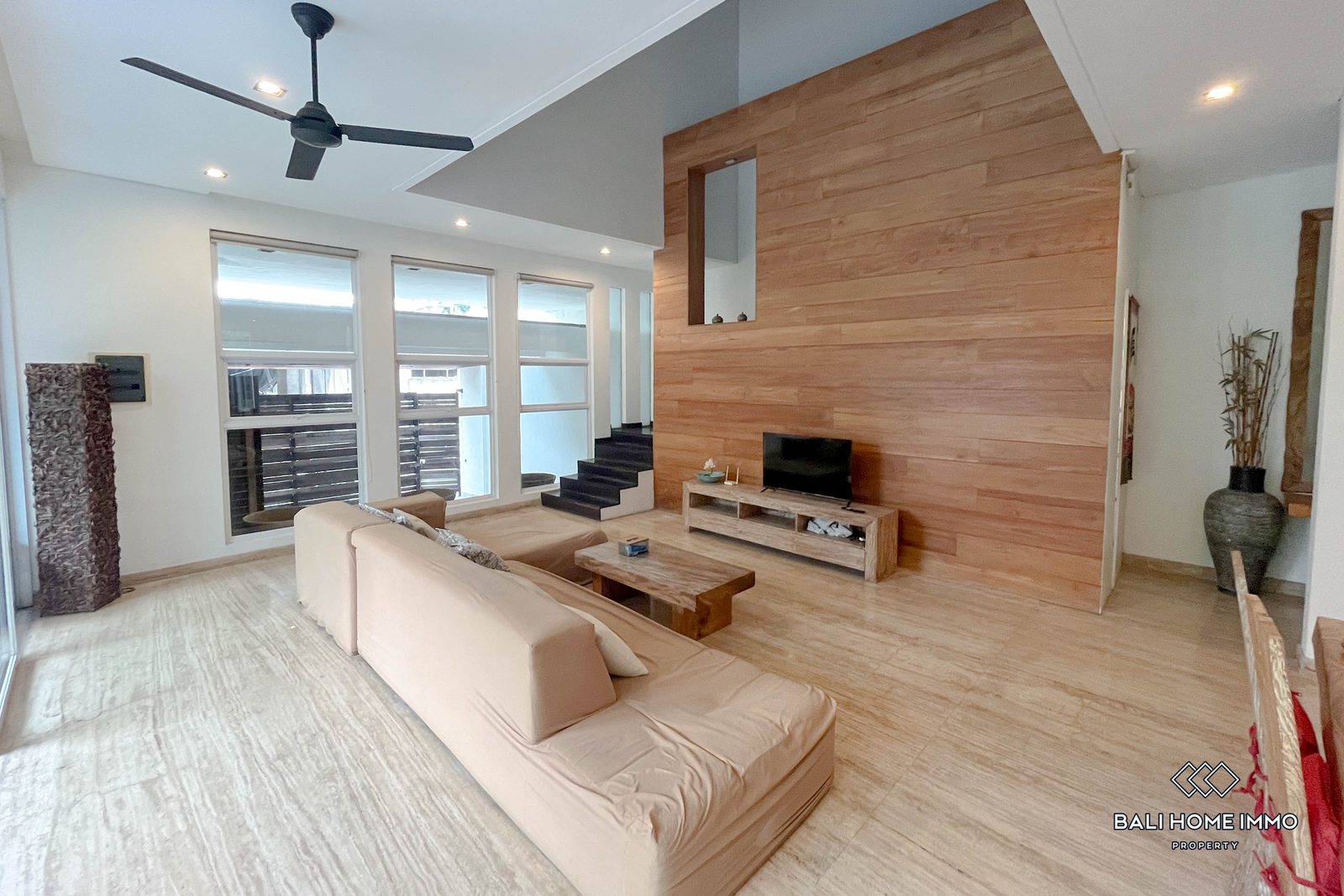 4-bedroom freehold villa in Seminyak — photo 5 of 5