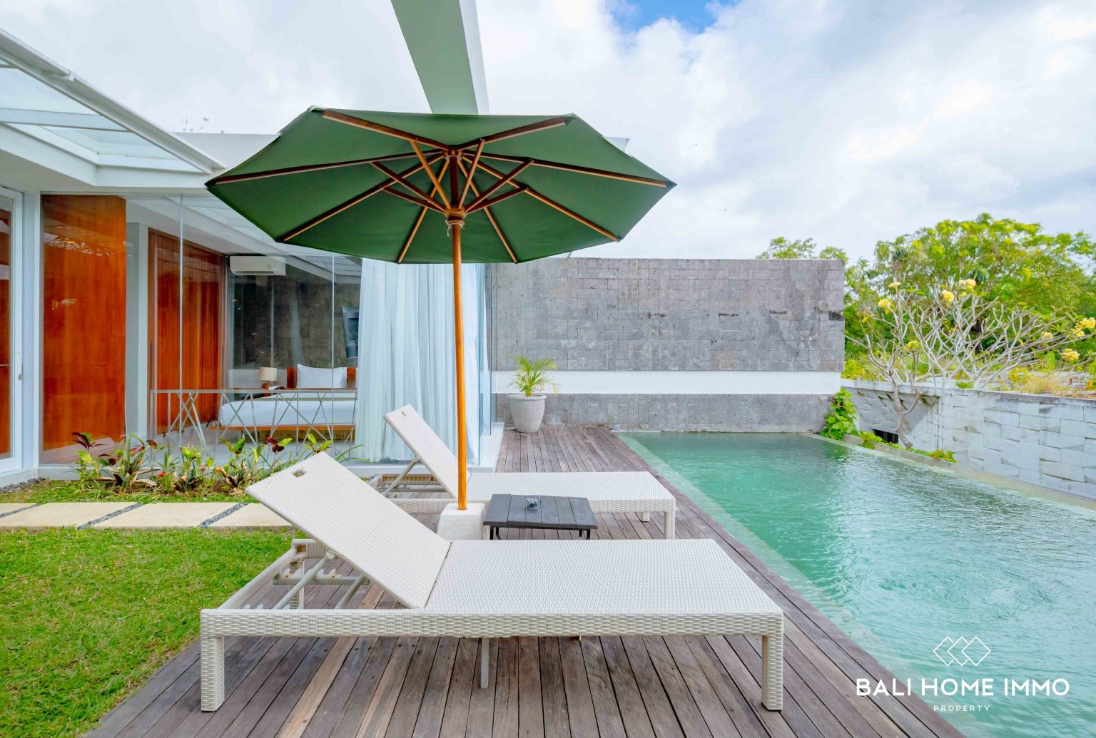 Newly Renovated 2 Bedroom Villa for Sale in Ungasan - KT028