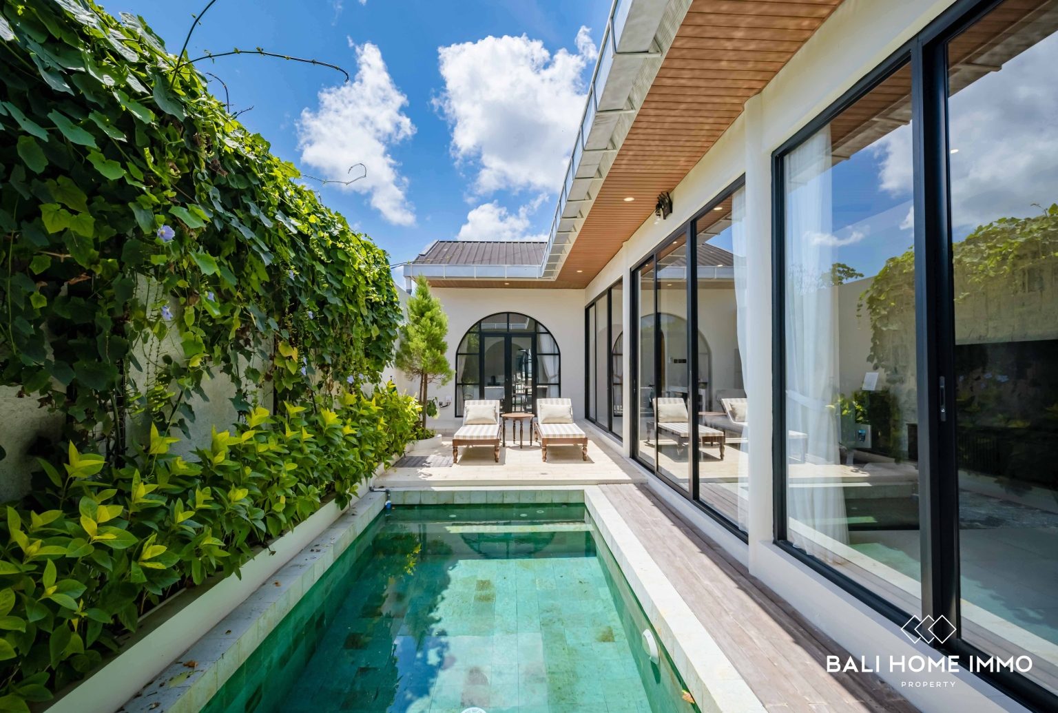 3-bedroom freehold villa in Jimbaran — photo 4 of 5