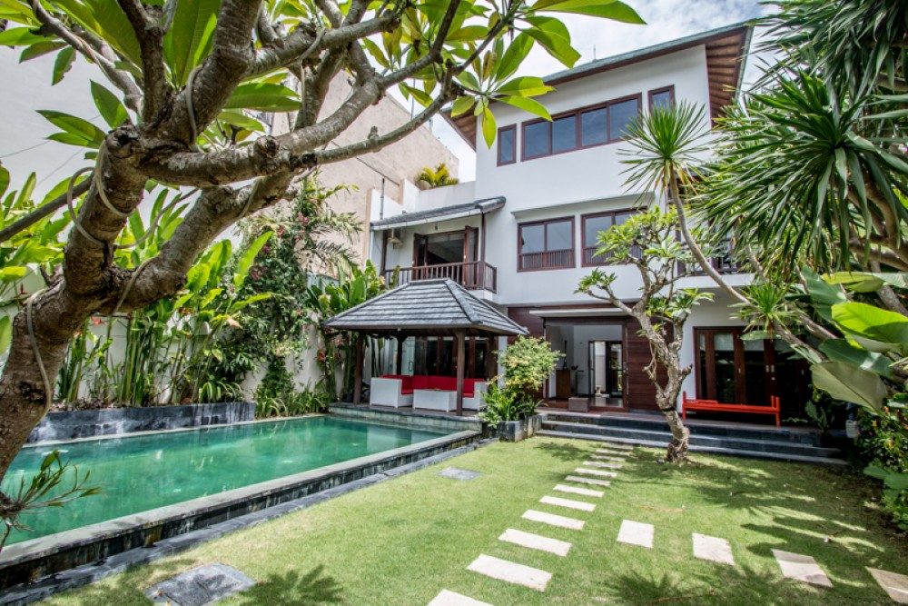 6-bedroom freehold villa in Canggu — photo 5 of 5