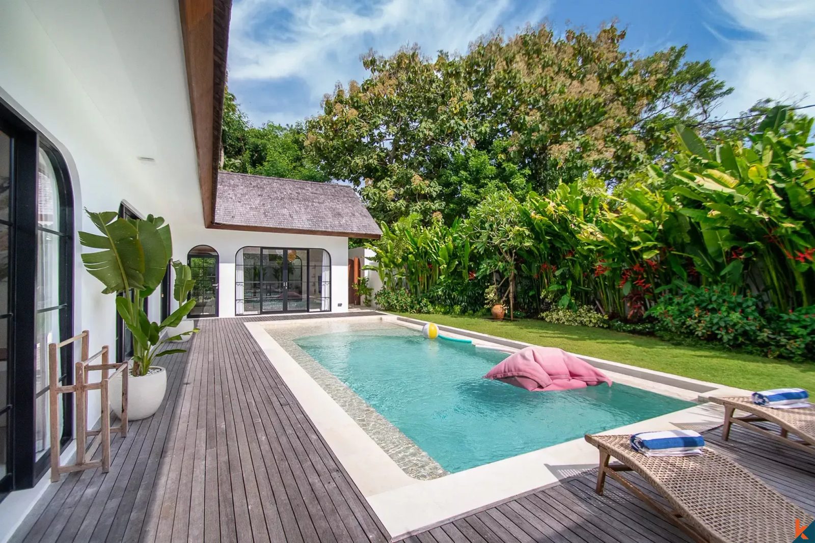 3-bedroom freehold villa in Uluwatu — photo 3 of 5