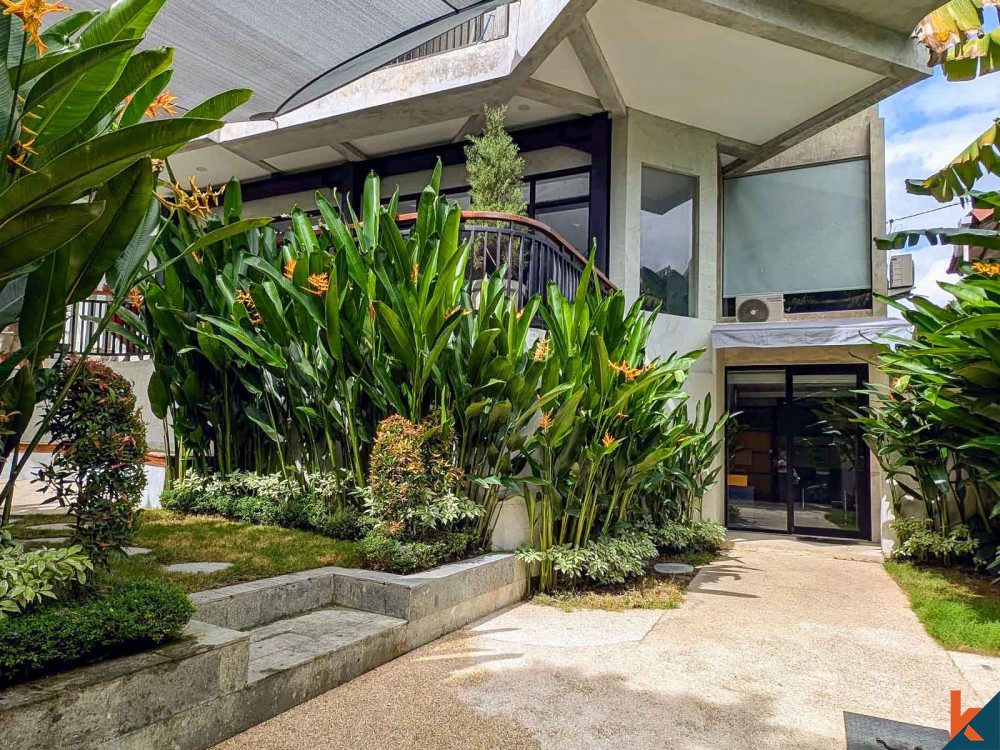 4-bedroom leasehold villa in Kerobokan — photo 3 of 5