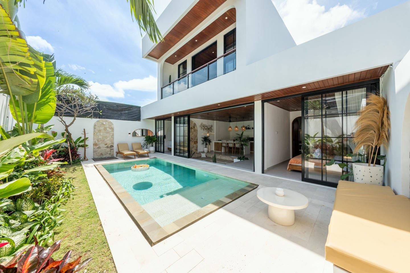 3-bedroom leasehold villa in Umalas — photo 1 of 5