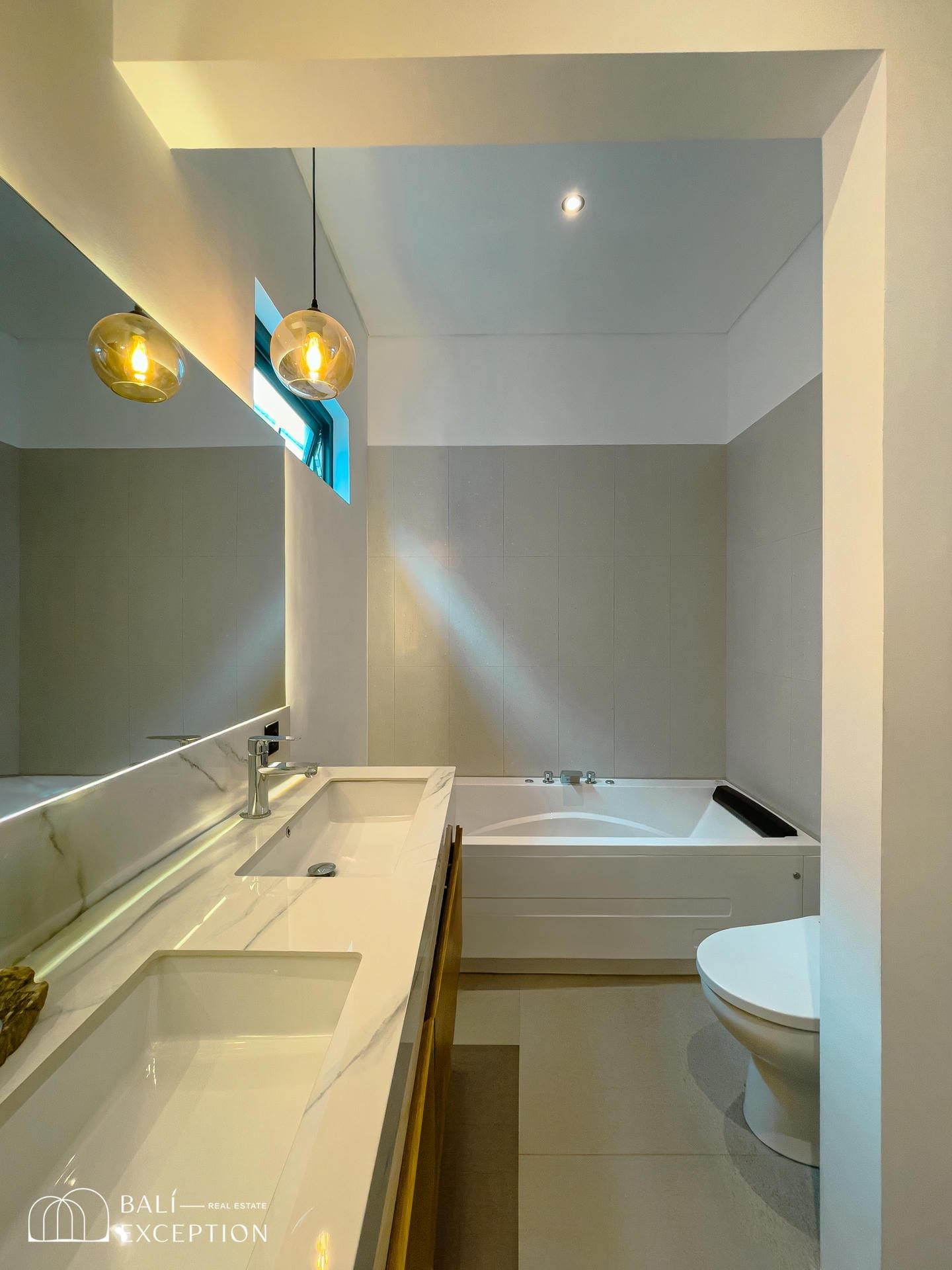 4-bedroom leasehold villa in Kerobokan — photo 5 of 5