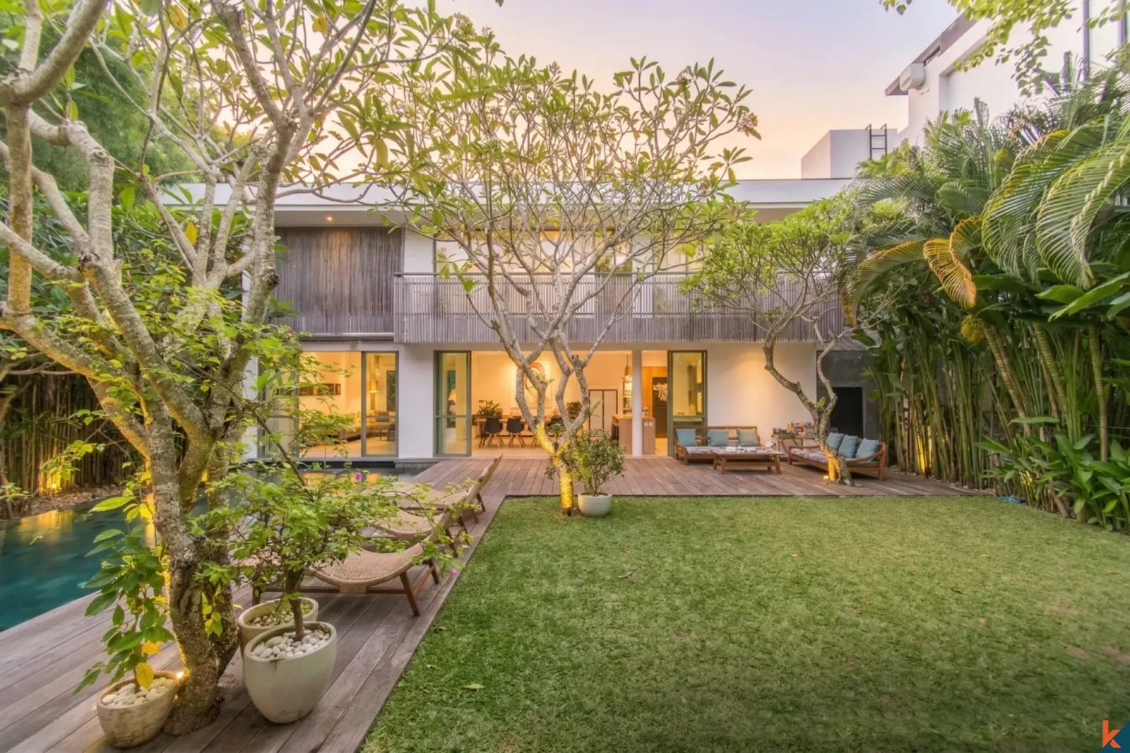 4-bedroom freehold villa in Pererenan — photo 3 of 5