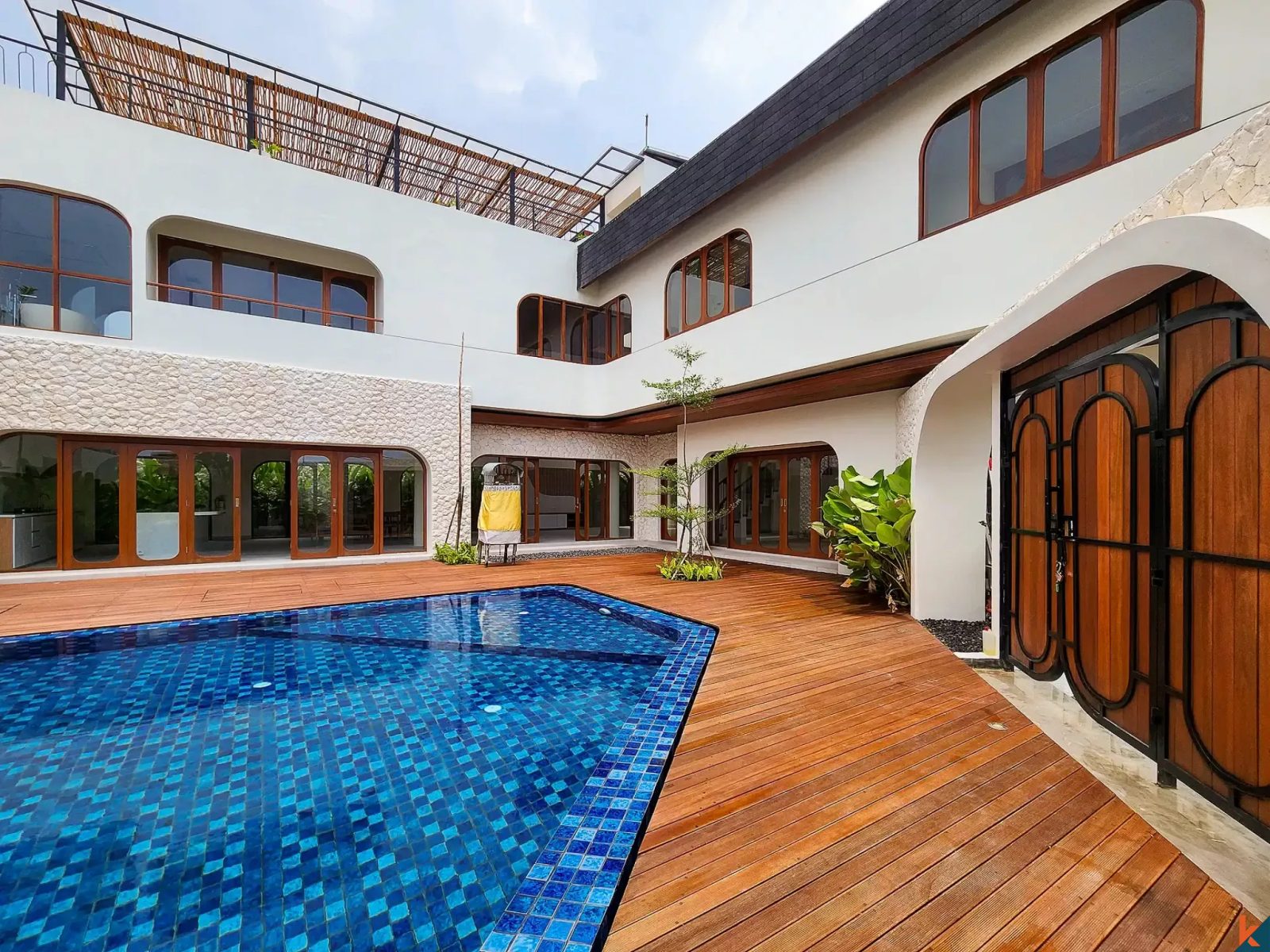 Brand new multi level freehold estate for sale in Batu Bolong - Echo Beach
