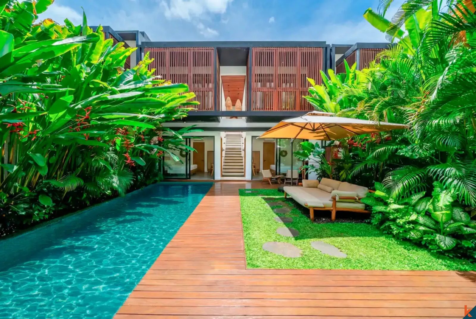 Modern Four Bedroom Leasehold Villa Near the Beach in Canggu