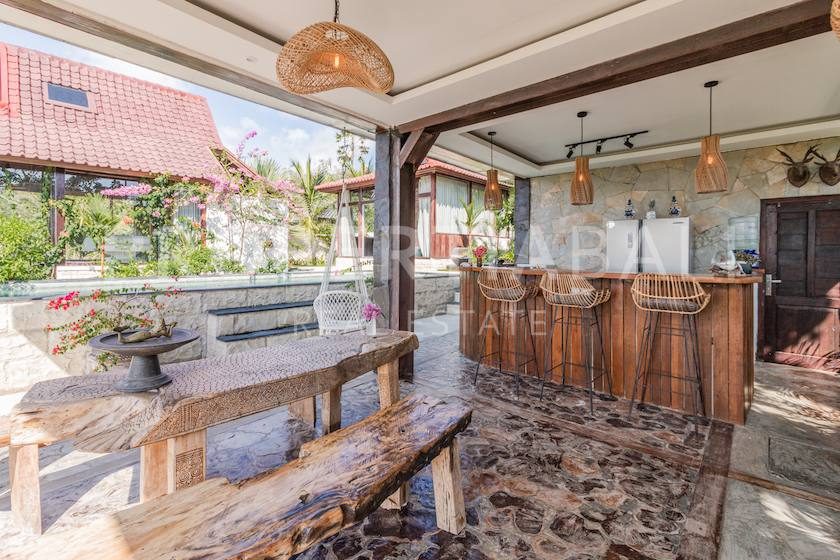 4-bedroom leasehold villa in Bingin — photo 3 of 5