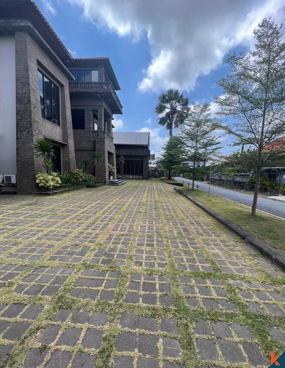 studio freehold villa in Denpasar — photo 4 of 5