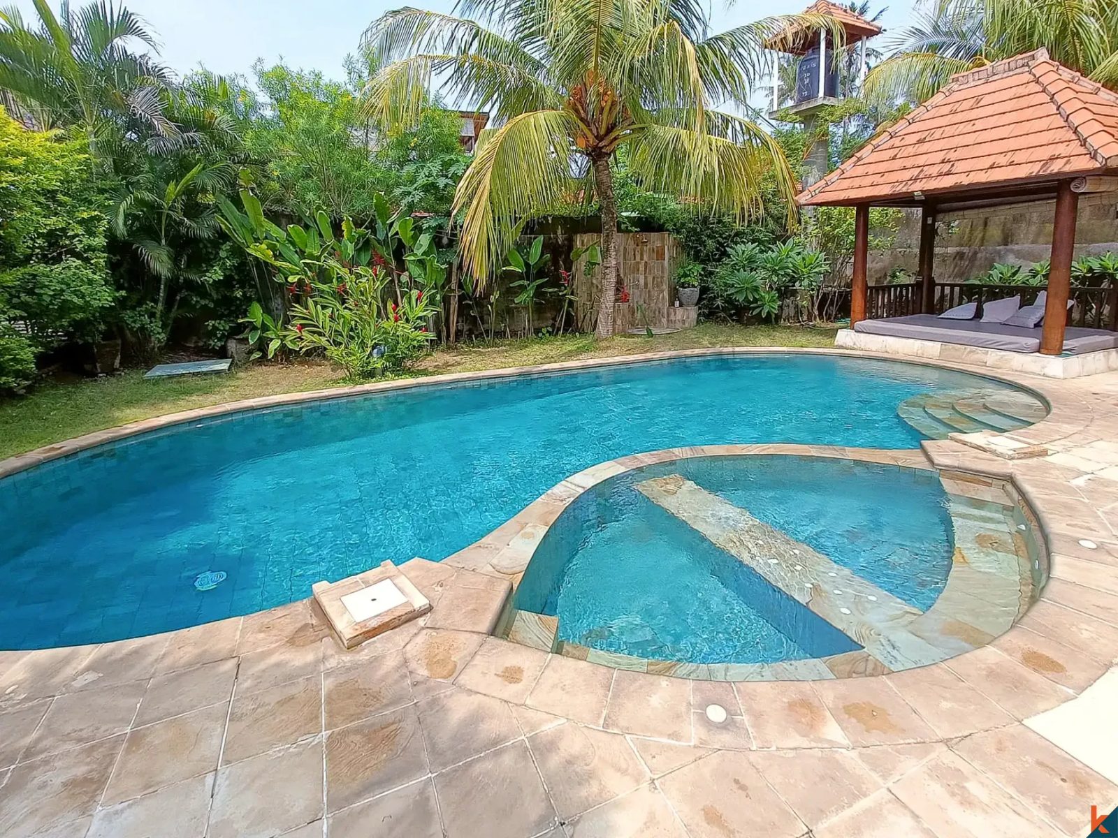 3-bedroom freehold villa in Amed — photo 4 of 5