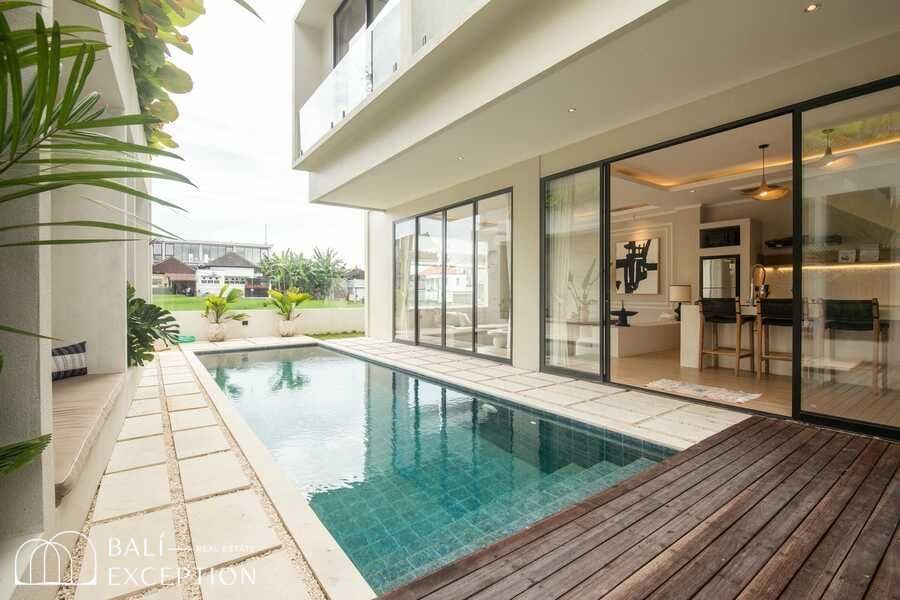4-bedroom leasehold villa in Canggu — photo 1 of 5