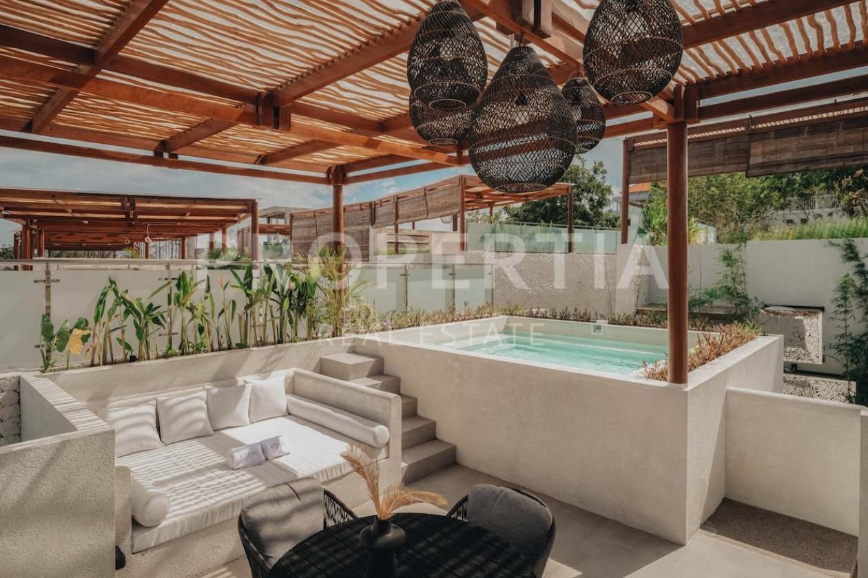 Modern Tropical Villa with Rooftop in Prime Bingin
