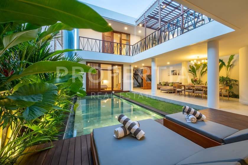Contemporary Tropical Villa in Berawa