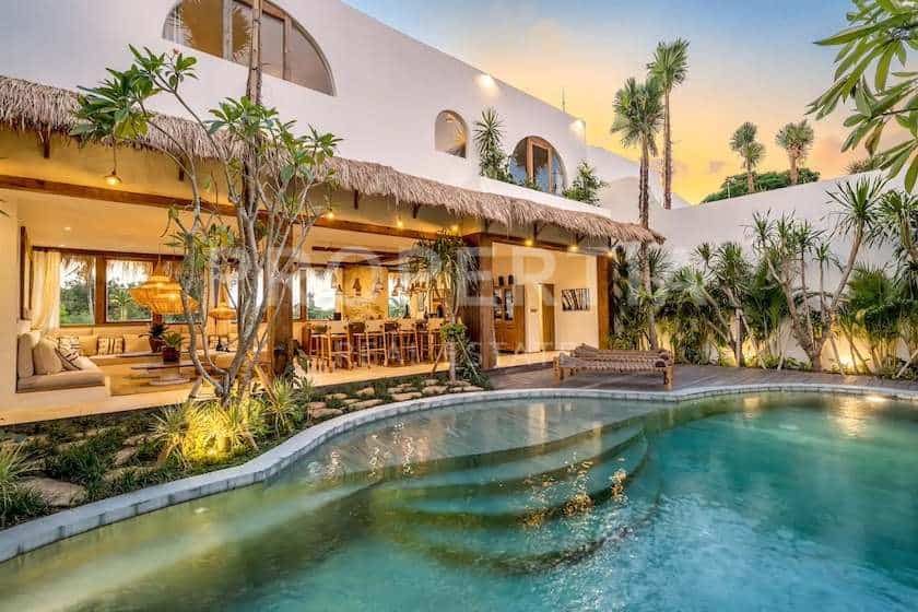 5-bedroom freehold villa in Umalas — photo 1 of 5