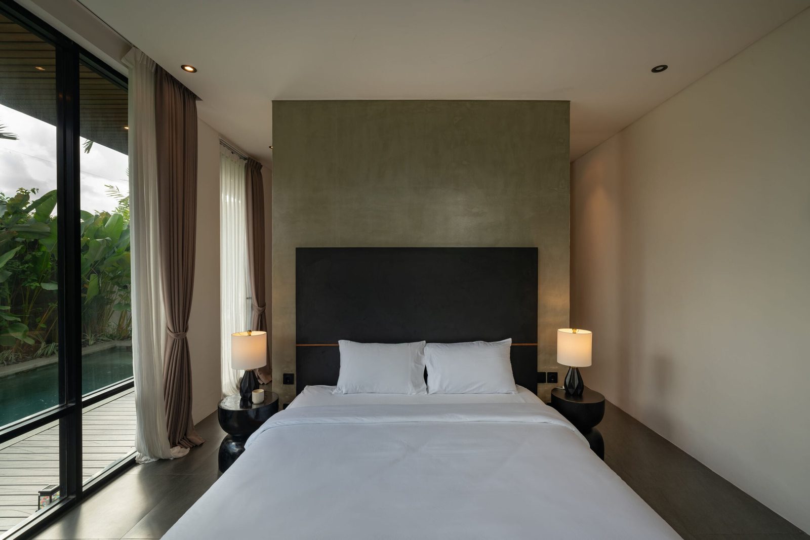 4-bedroom freehold villa in Canggu — photo 3 of 5