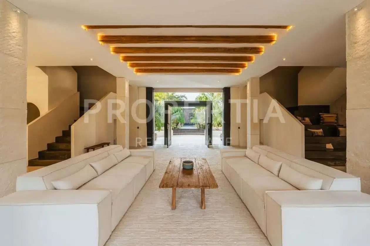 6-bedroom freehold villa in Seseh/Cemagi — photo 4 of 5