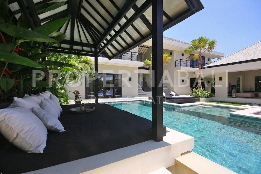 4-bedroom freehold villa in Berawa — photo 3 of 5