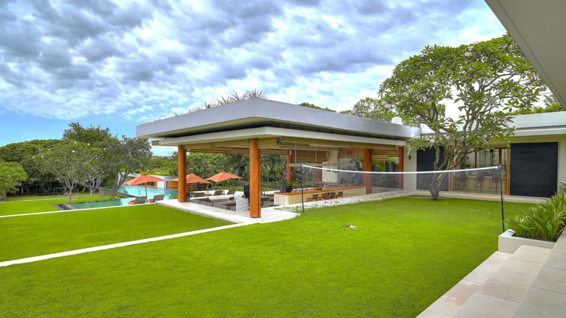 5-bedroom freehold villa in Pererenan — photo 3 of 5