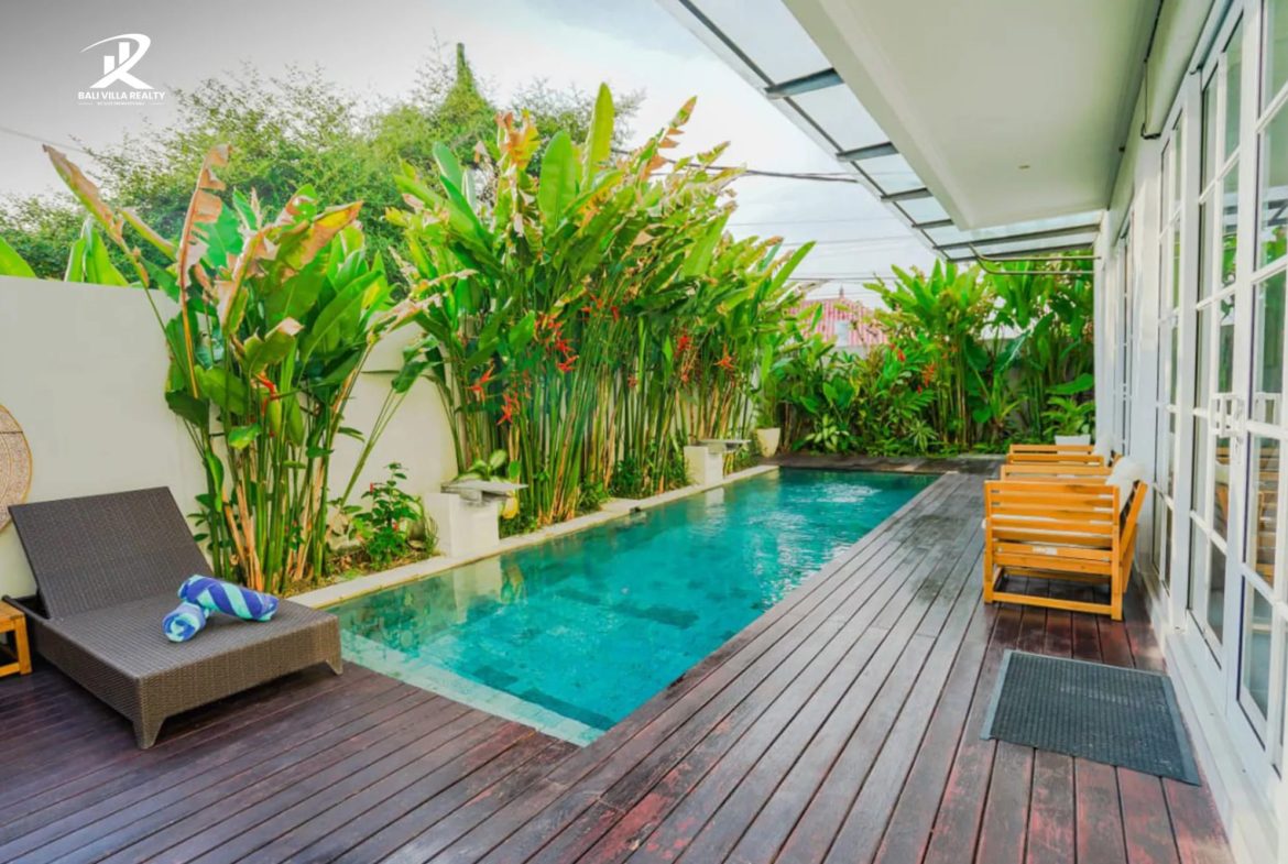 FREEHOLD GEM: Contemporary 3-Bedroom Villa with Private Pool & Sun Deck in Prime Jimbaran