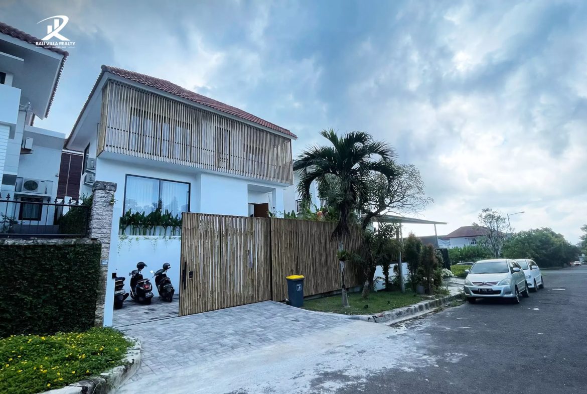 3-bedroom freehold villa in Uluwatu — photo 3 of 4