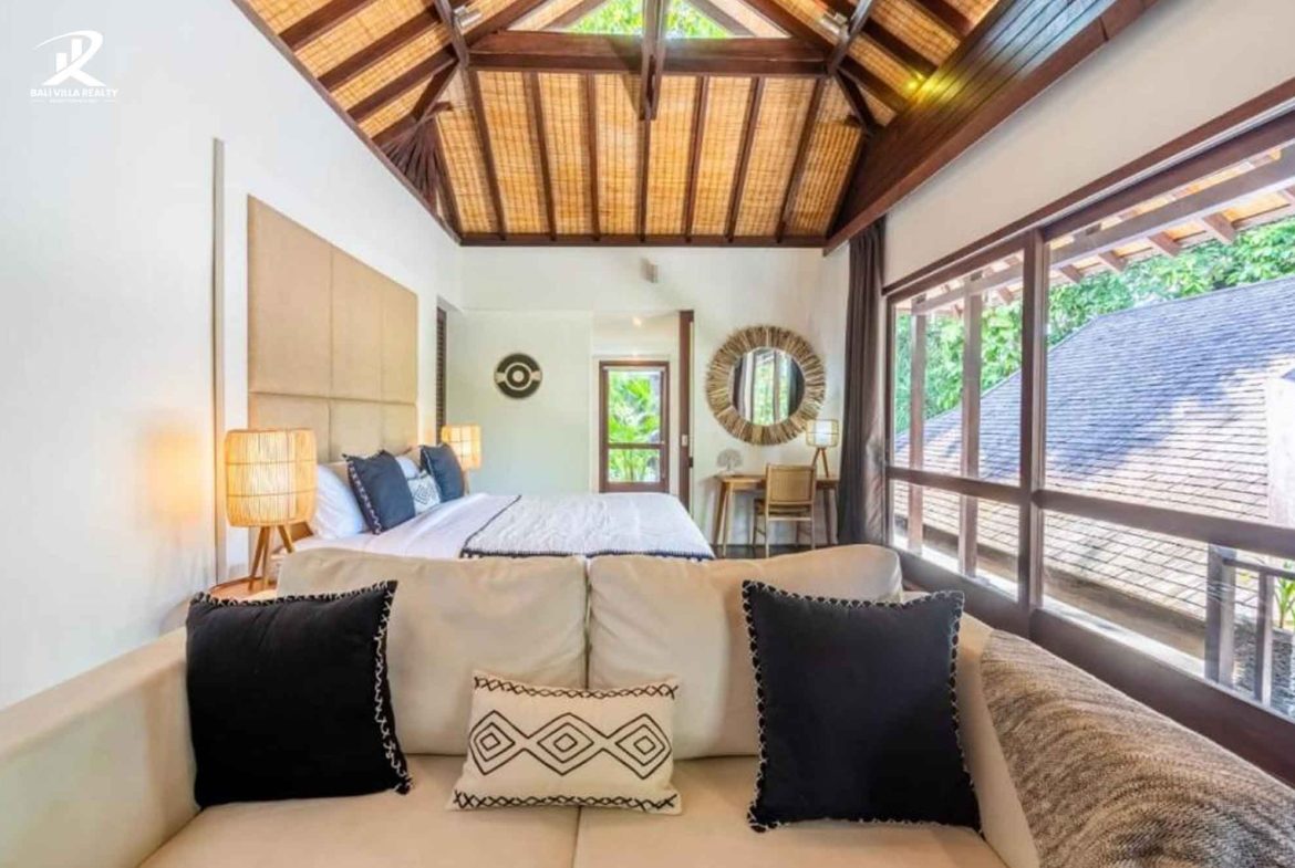 5-bedroom freehold villa in Seminyak — photo 4 of 4