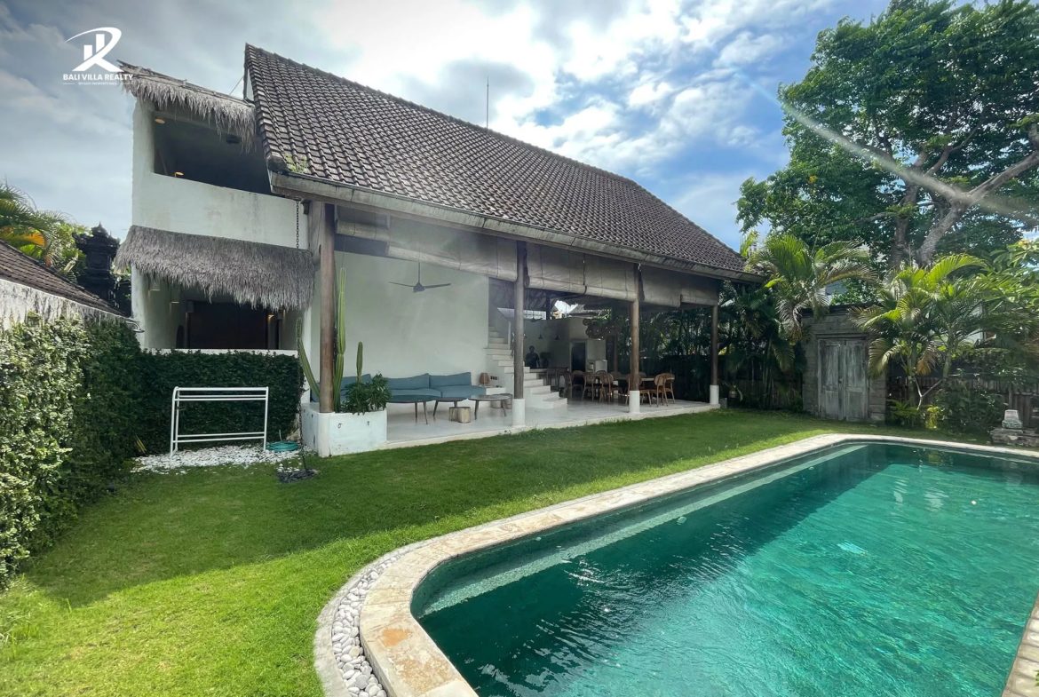 4-bedroom freehold villa in Seseh/Cemagi — photo 3 of 4