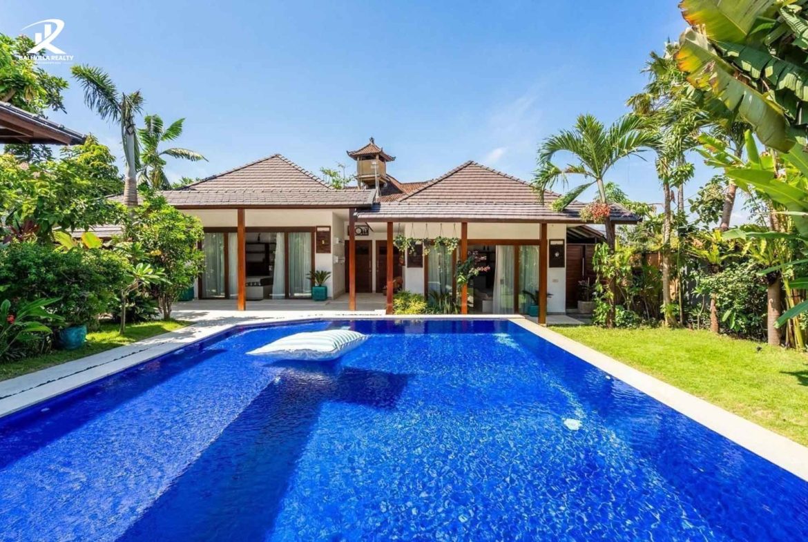 5-bedroom leasehold villa in Umalas — photo 1 of 4