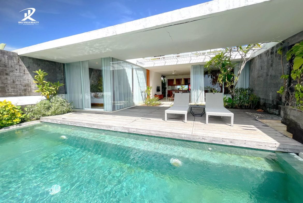 2-bedroom freehold villa in Uluwatu — photo 1 of 4
