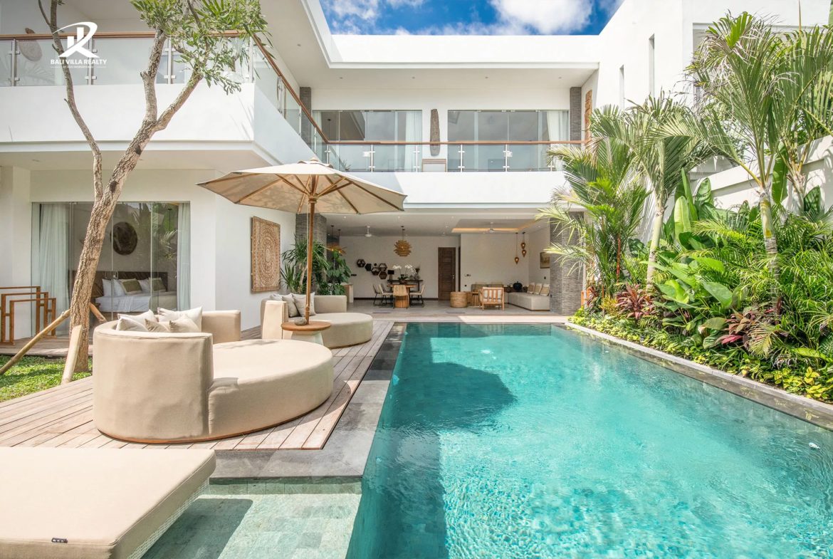 4-bedroom leasehold villa in Canggu — photo 3 of 4