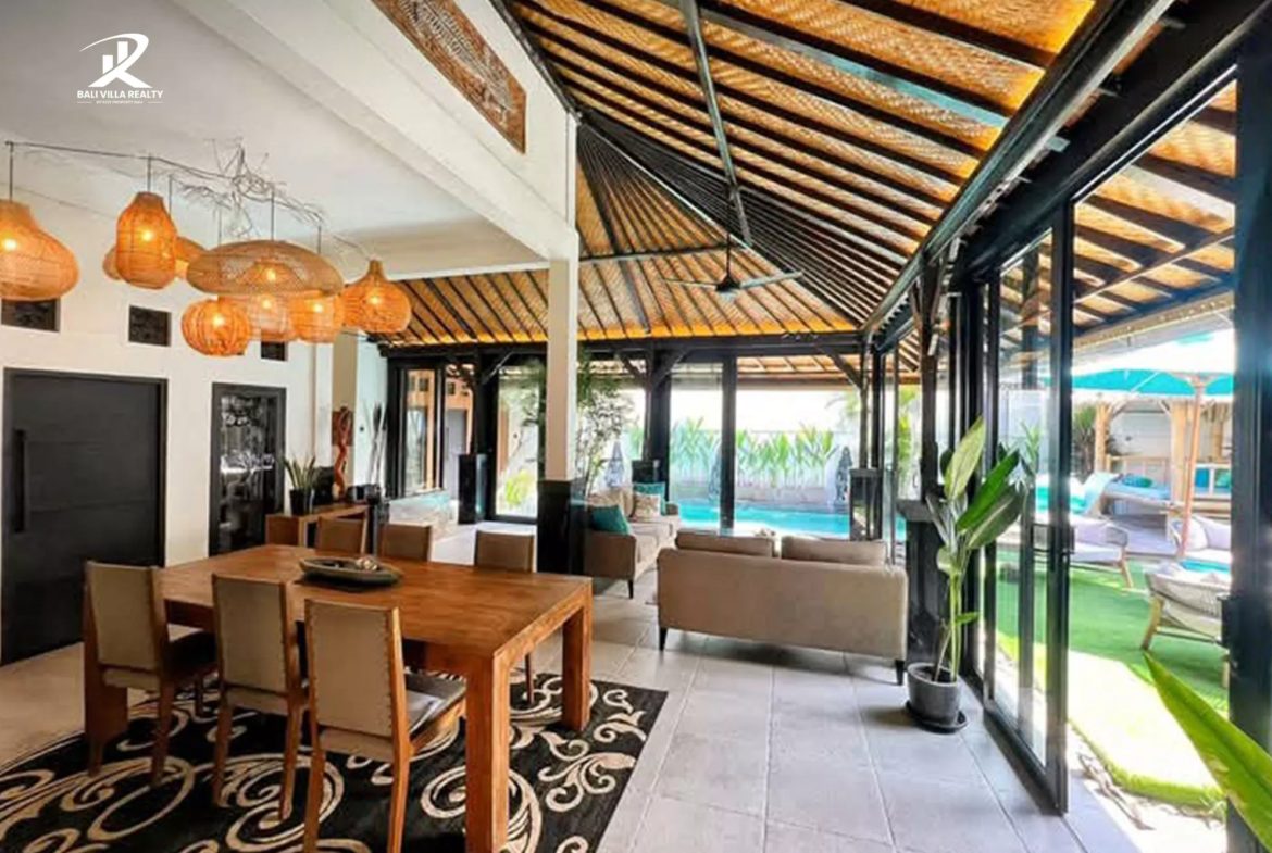 4-bedroom leasehold villa in Seminyak — photo 3 of 4