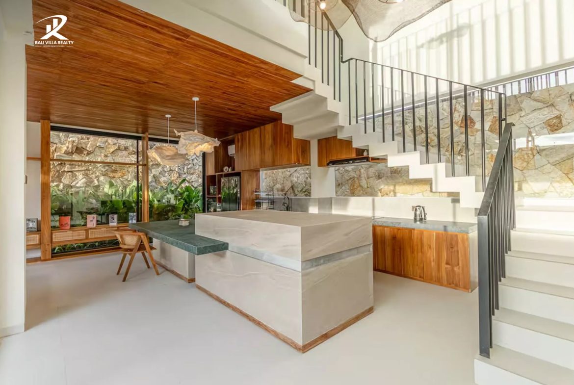 3-bedroom freehold villa in Kerobokan — photo 4 of 5