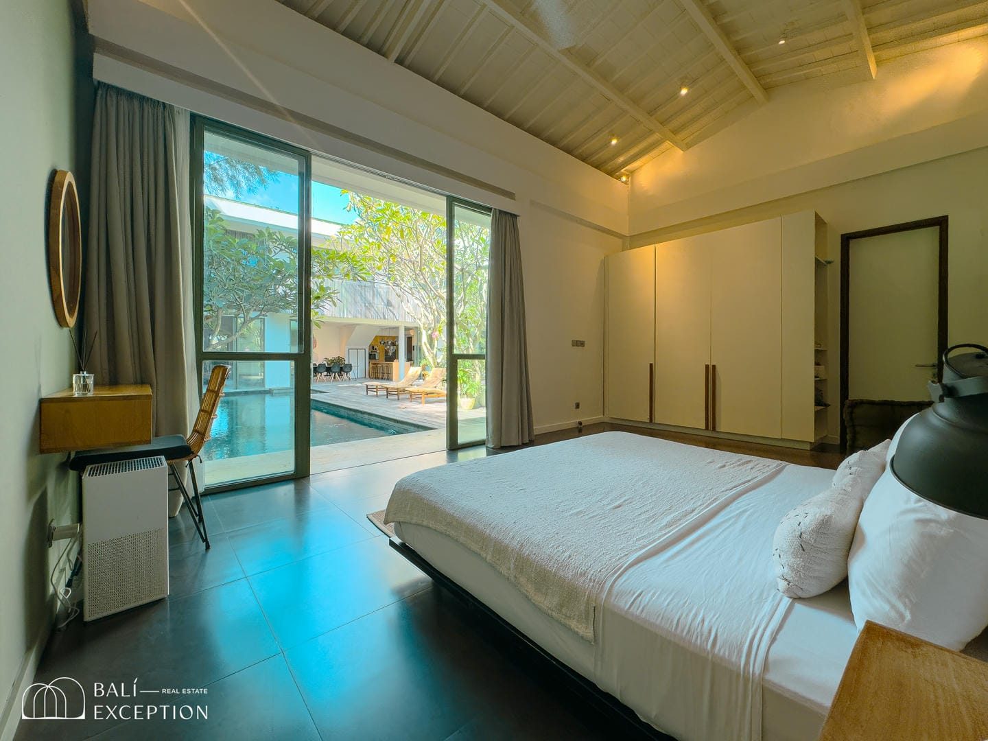 4-bedroom freehold villa in Pererenan — photo 5 of 5