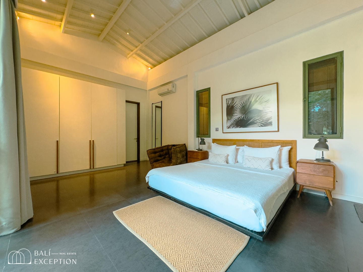 4-bedroom freehold villa in Pererenan — photo 4 of 5