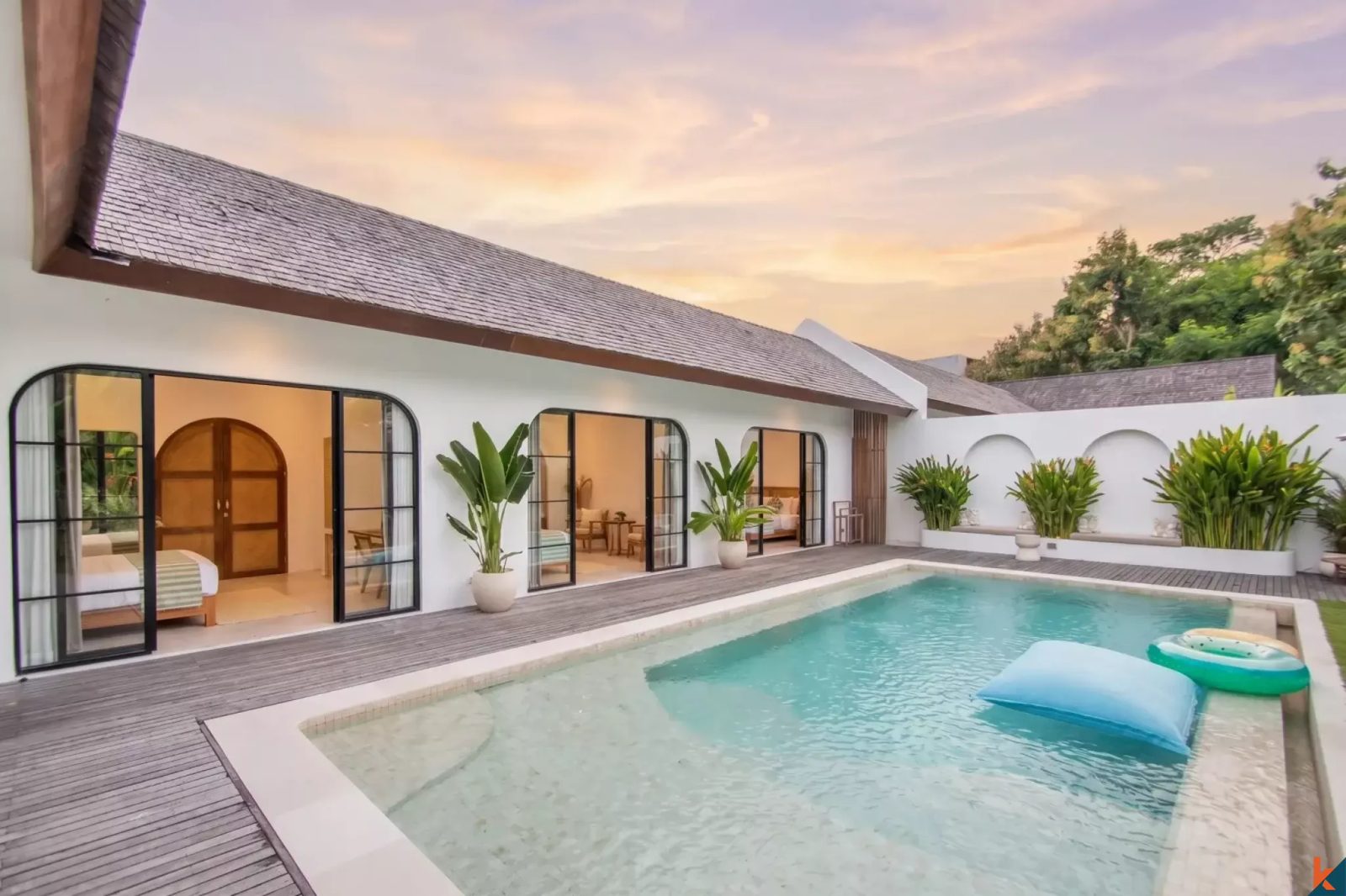 Beautiful leasehold three bedroom villa for sale in Uluwatu