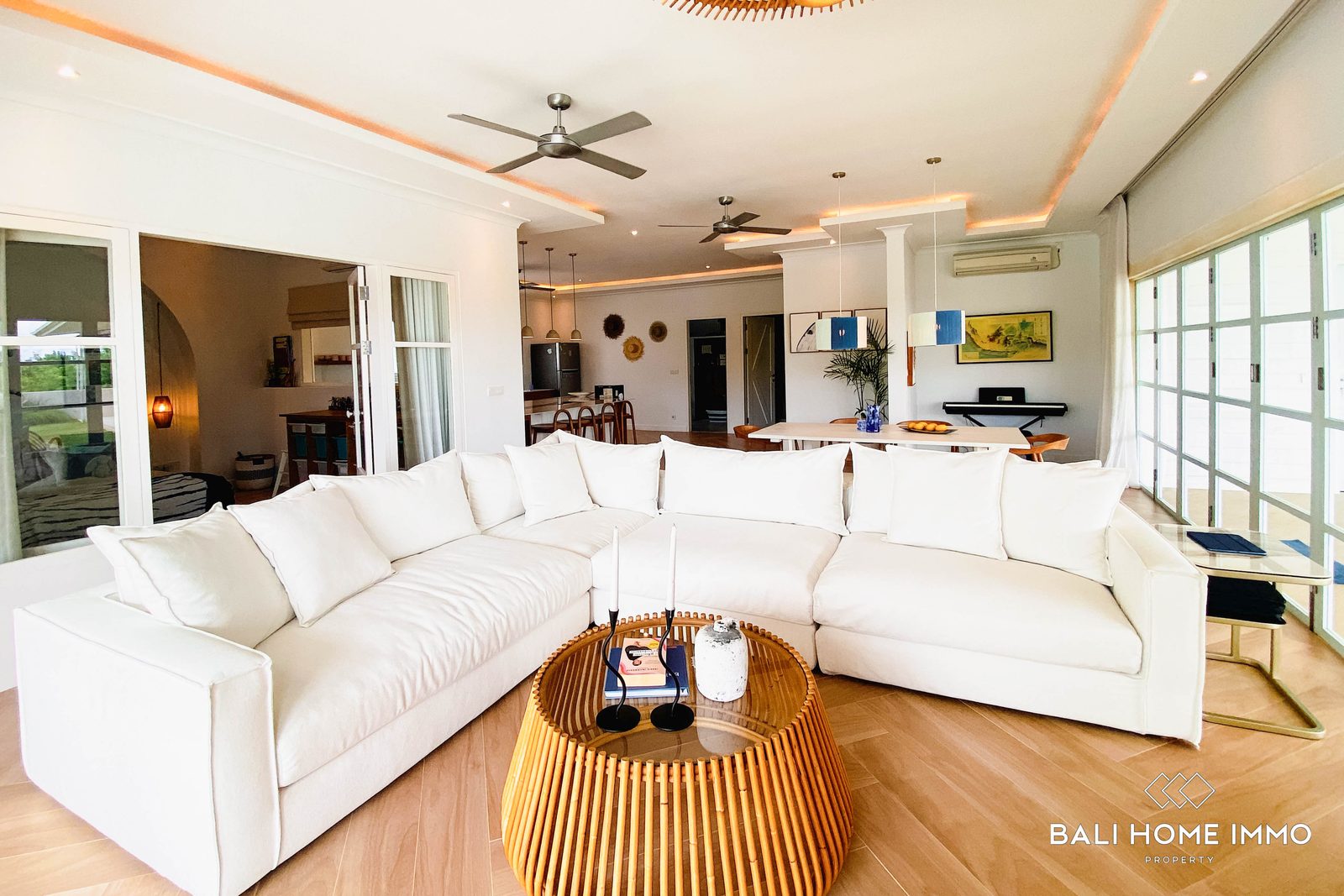 4-bedroom freehold villa in Uluwatu — photo 5 of 5