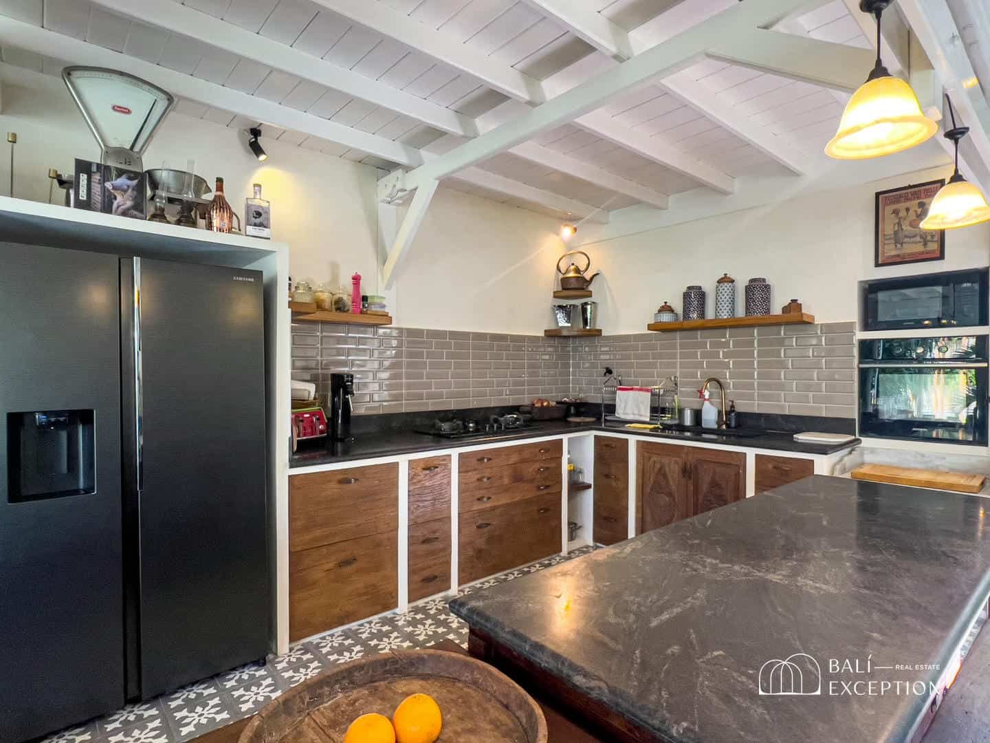 4-bedroom leasehold villa in Seminyak — photo 3 of 5
