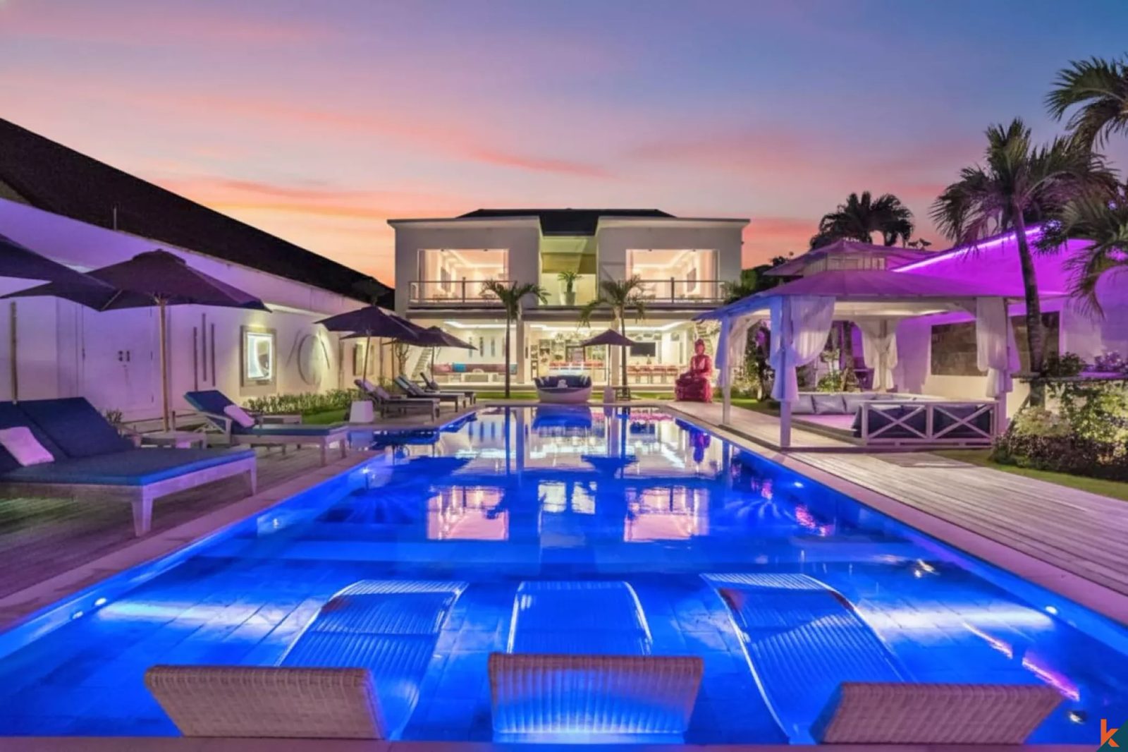 Beautiful four bedroom long leasehold investment villa in Bidadari
